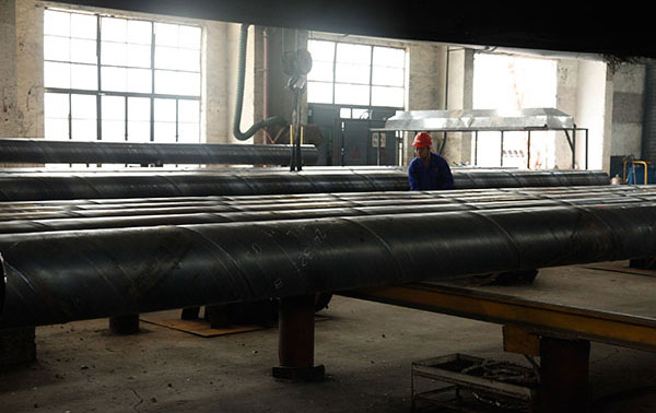 天门预应力钢绞线厂 特朗普：美联储降息“本应加倍”，美利率应全球最低